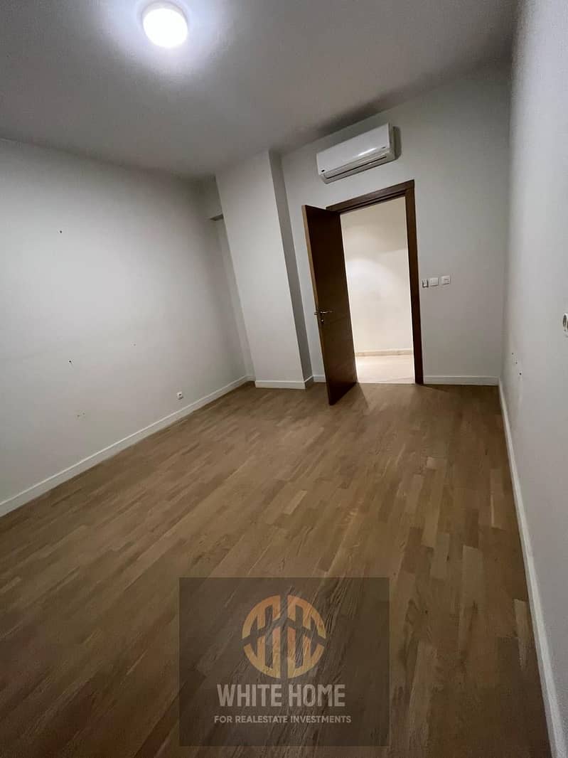 11 7b42a4e2-2686-457b-a415-c2ce893b0bbc. jpeg