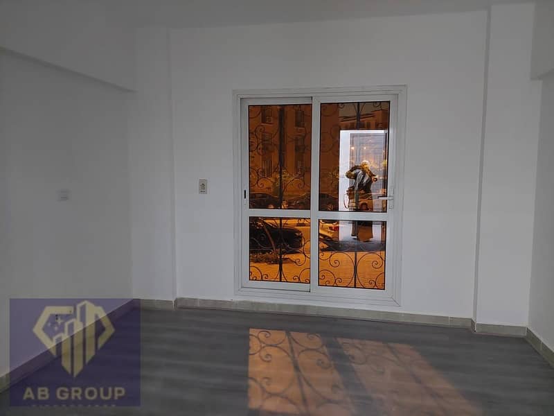 5 5d5f32d8-0c78-4d8a-ac63-7d242ef8a285. jpg