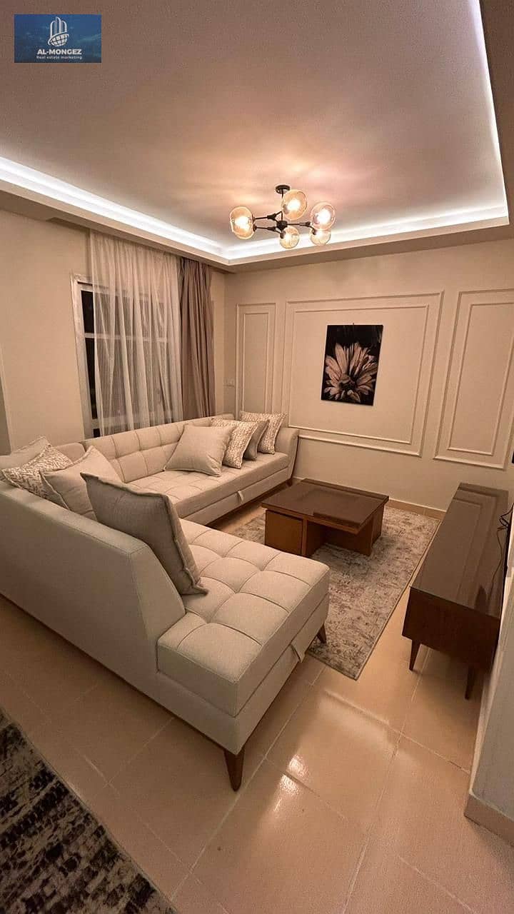 2 79fc54bf-90c7-481d-8cf2-8398fd8b2233. jpg