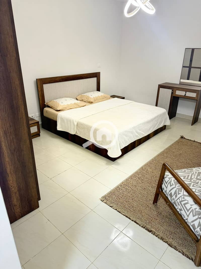 8 WhatsApp Image 2025-12-25 at 2.00. 25 PM (1). jpeg