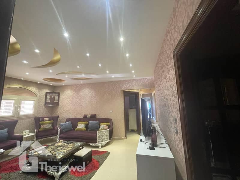 25 f5dd0552-e136-4fe1-b345-343015c47b9b. jpg