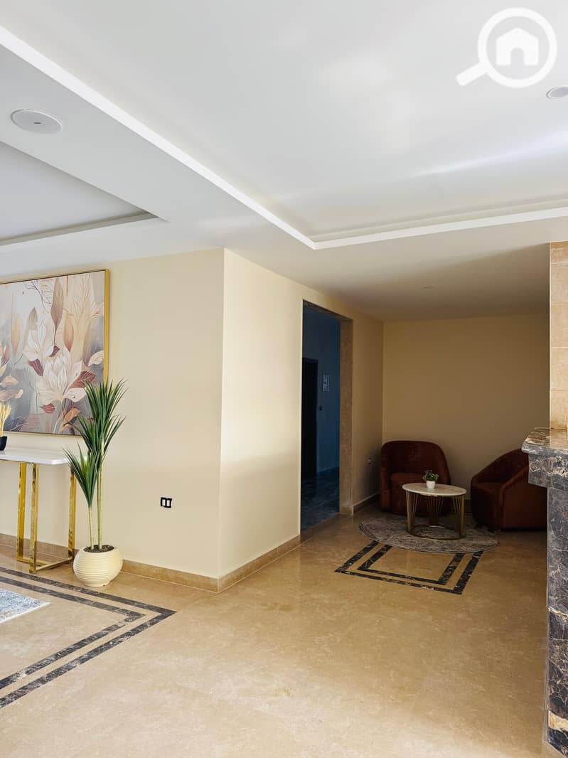 12 WhatsApp Image 2024-12-30 at 12.27. 32_fb69c020. jpg