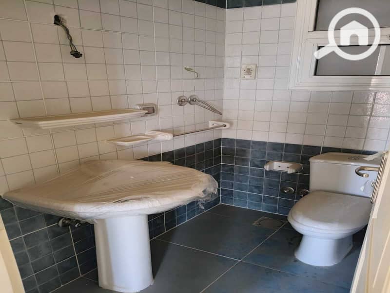 2 WhatsApp Image 2025-12-24 at 14.06. 06 (1). jpeg