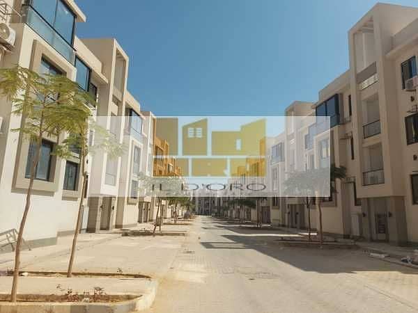 2 ZUrdKdmIBGqQDLcO8x9iNDe63O27F40HuGmfvPIq. jpeg