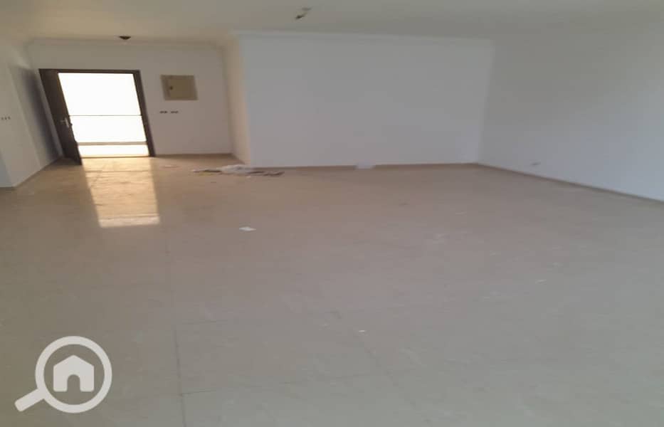 4 3dfd1a23-69a7-4db7-85f4-37afd34bdc6a. jpg