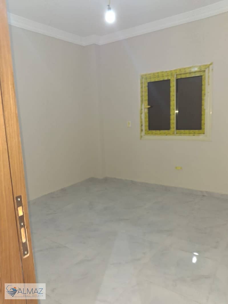 4 WhatsApp Image 2025-12-25 at 11.58. 27 AM (1). jpeg