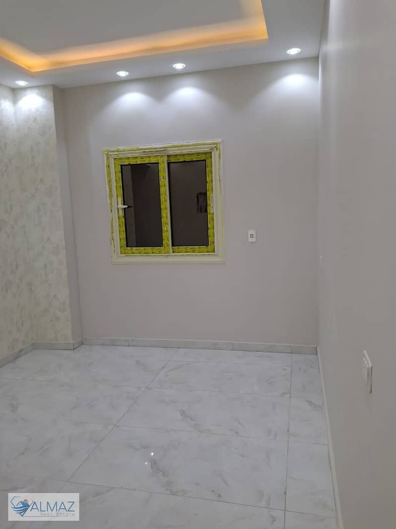 28 WhatsApp Image 2025-12-25 at 11.58. 40 AM. jpeg