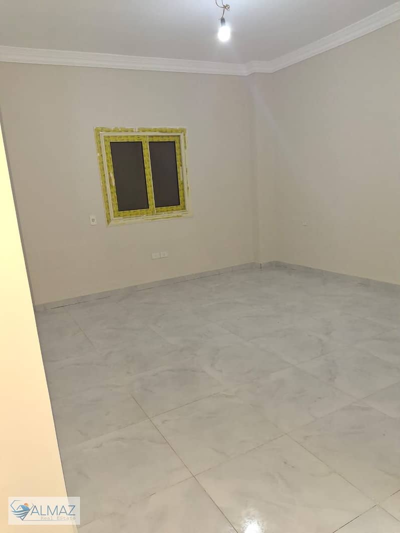 30 WhatsApp Image 2025-12-25 at 11.58. 41 AM (2). jpeg