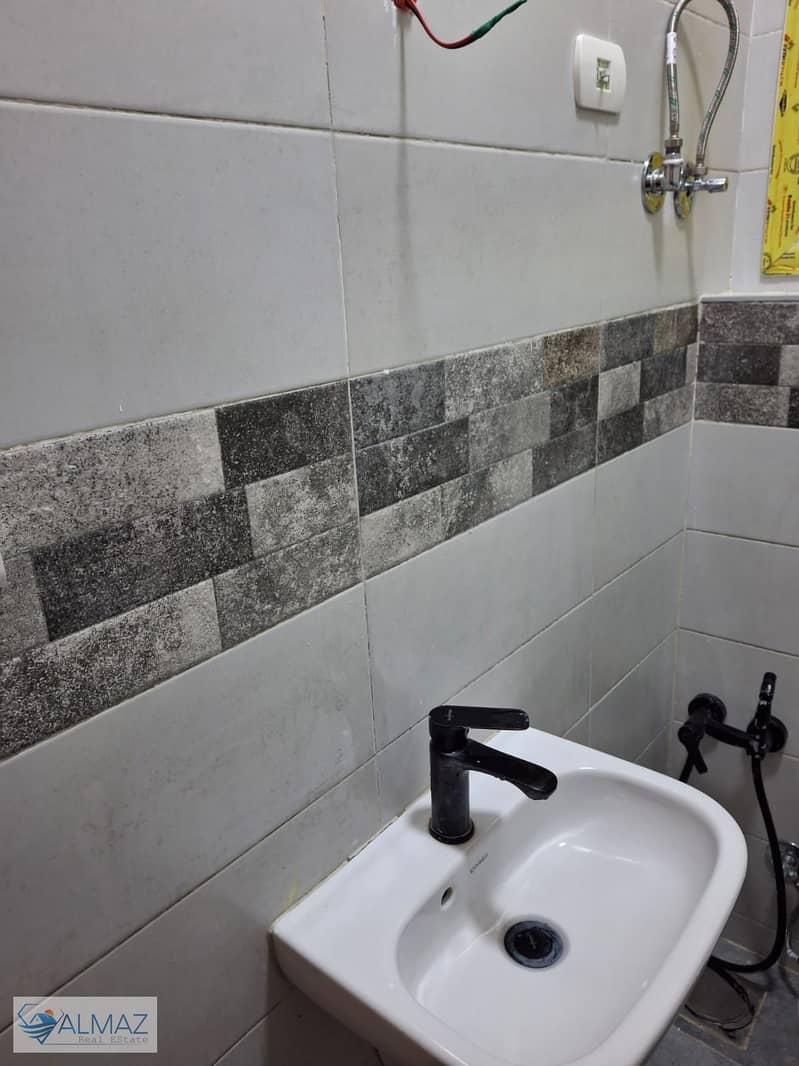 35 WhatsApp Image 2025-12-25 at 11.58. 43 AM (2). jpeg