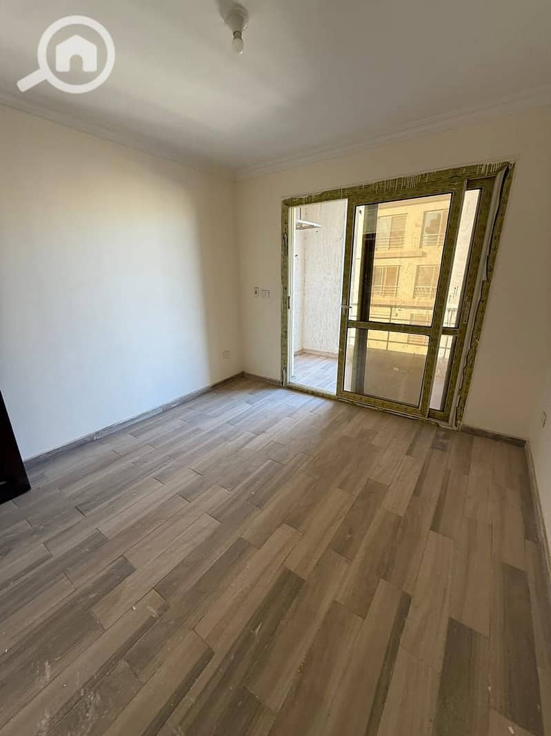 3 8ab9b09f-6387-4662-8097-22f8905d95aa. jpg