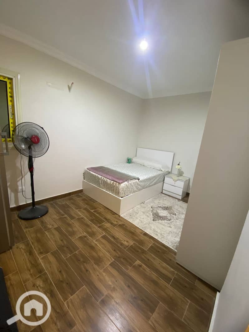 3 b65afe4d-e6ba-4cca-8f85-419c52a57236. jpeg