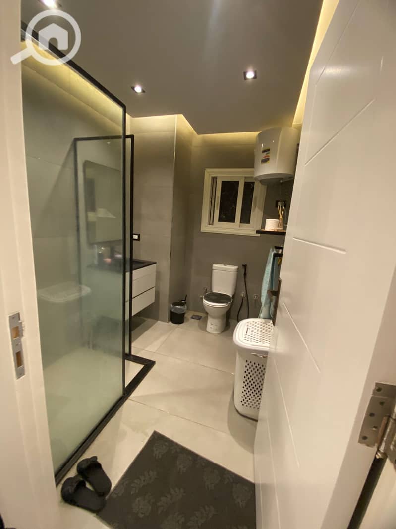 5 9eb92987-cb3f-46cc-b691-c49161516daf. jpeg