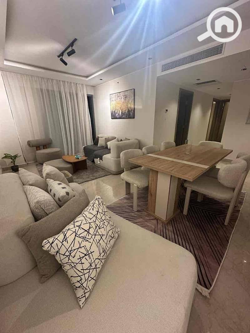 3 9b7e5bf0-fc5c-472b-a44f-e9a2908b7780. jpg