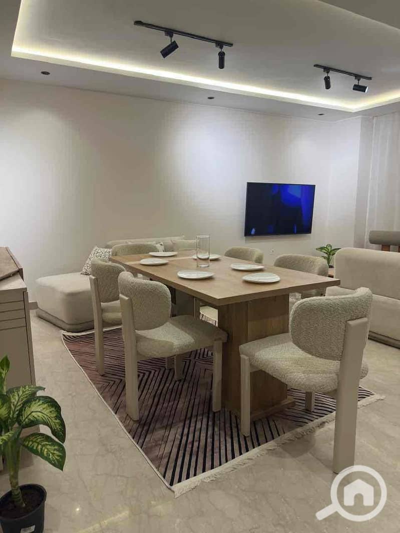 6 fd58337c-ea57-4e73-bc18-2a5f7da08e26. jpg