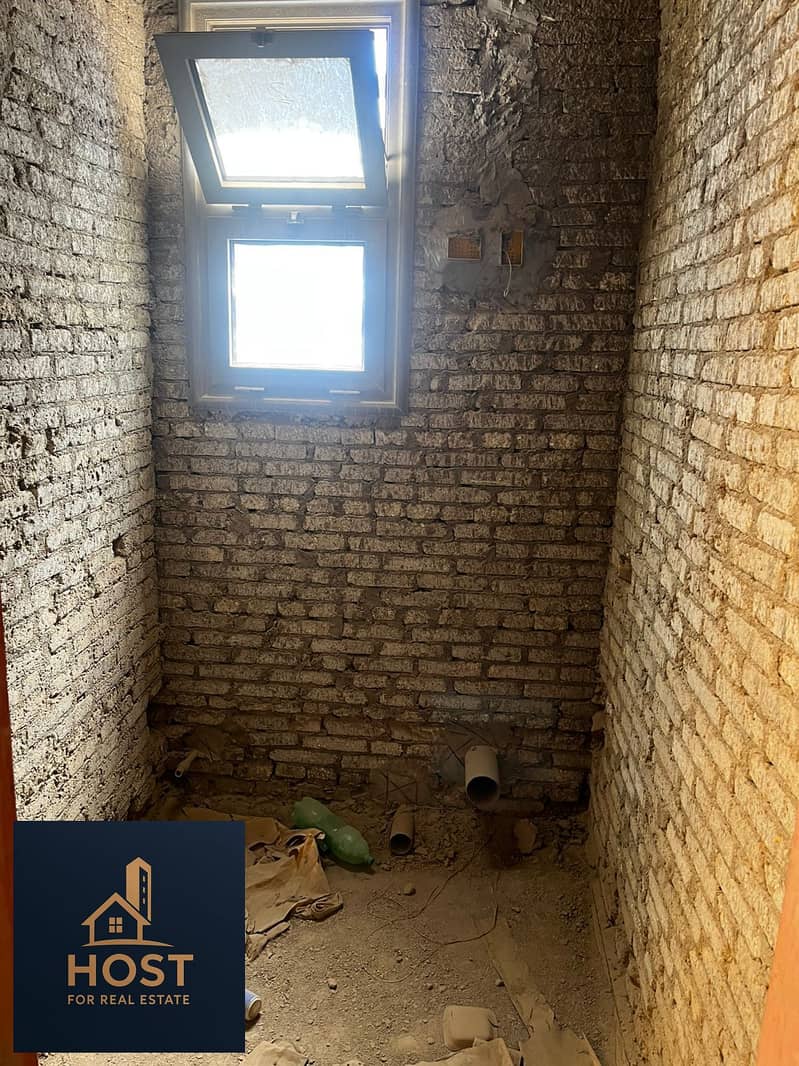 6 IMG-20251218-WA0043. jpg