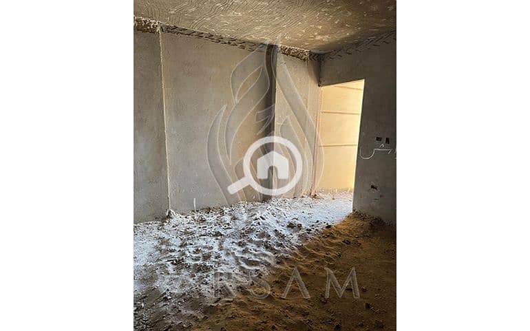 7 WhatsApp Image 2025-09-21 at 3.22. 38 PM (2). JPG