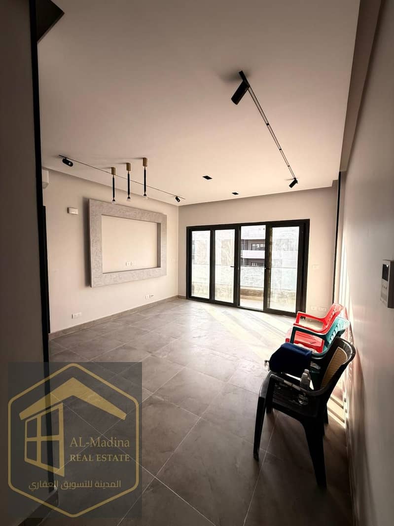 2 WhatsApp Image 2025-12-23 at 9.29. 02 PM (3). jpeg