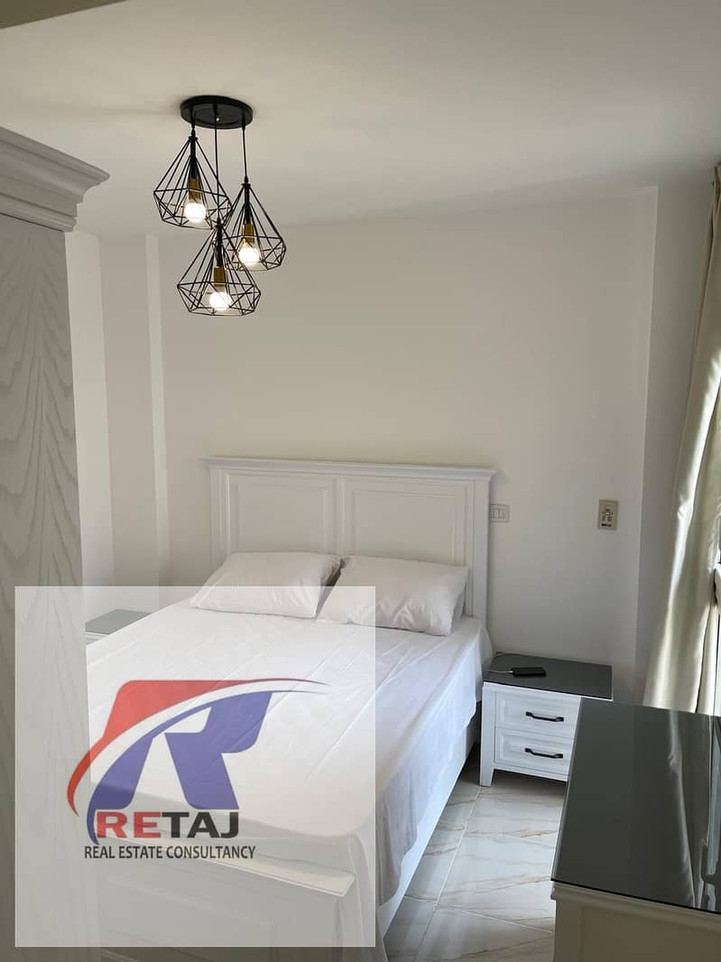 5 f2e050b3-daec-49ad-bf9d-72b240d11c57. jpg