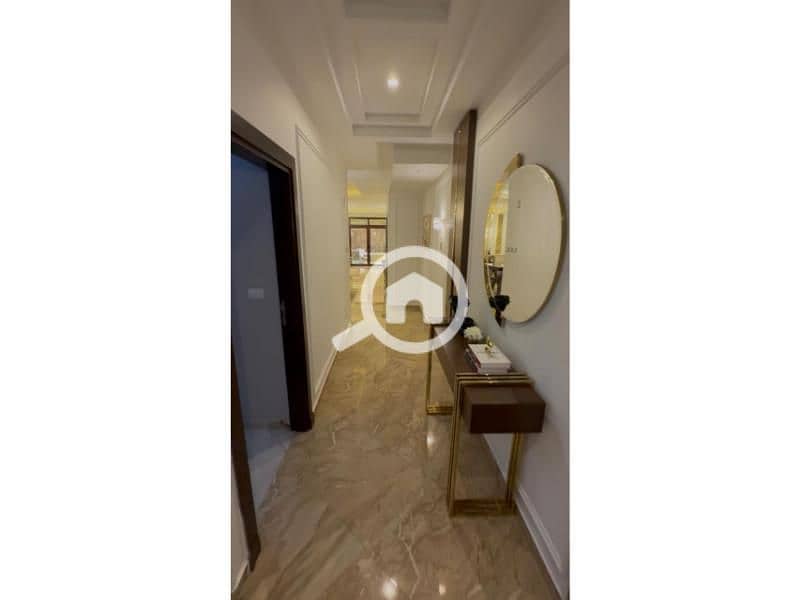 34 b1bc6cca-c85c-4fe5-a215-9ce6d2a804ad. jpg