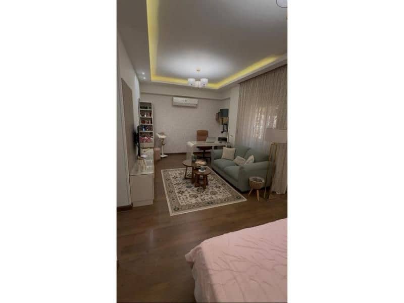 47 f8c64dc4-9676-441d-aa38-740f28df9ccf. jpg