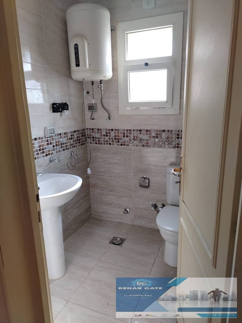 5 WhatsApp Image 2025-12-25 at 1.40. 21 PM (3). jpeg