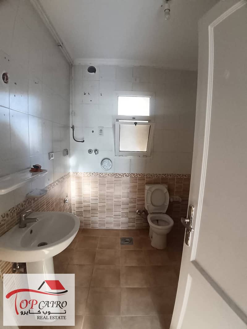 4 WhatsApp Image 2025-12-25 at 2.14. 47 PM (1). jpeg