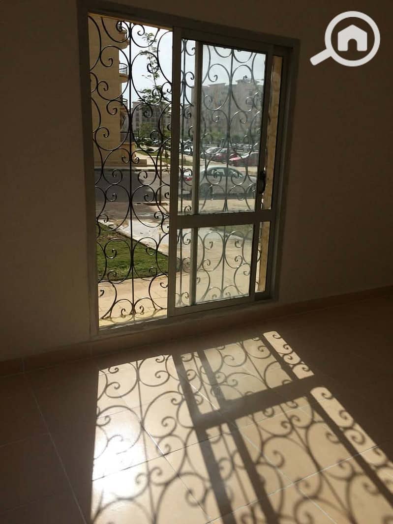 10 c61f173f-2ef1-486f-9e1d-7d7f0c606c27. jpg