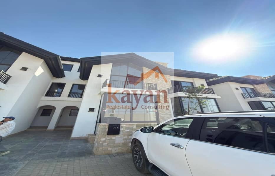 7 b850cb0e-2028-4686-ad2a-8b50e937a3ca. jpg