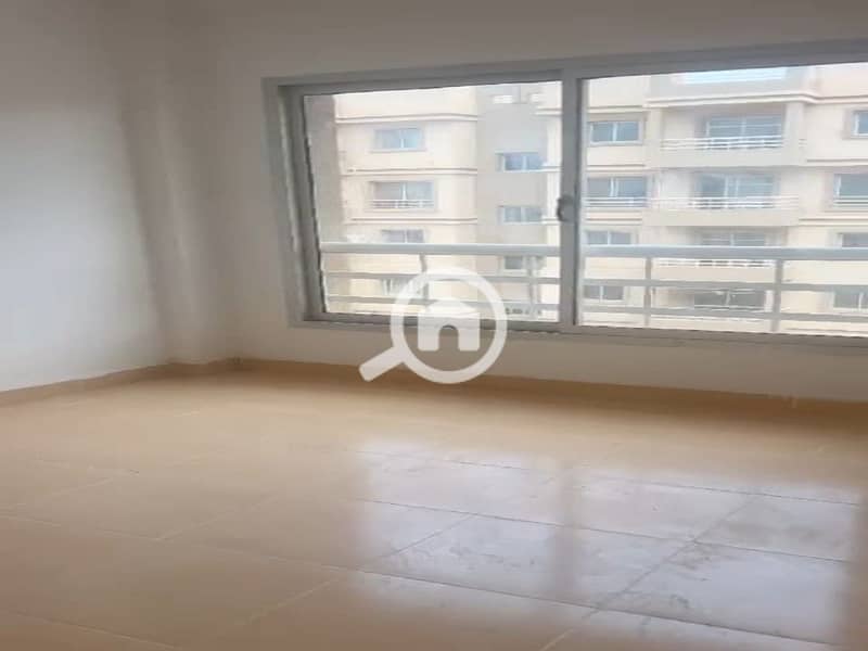 2 56be02cd-2e17-4832-8f9e-53722ed21cc4. jpeg