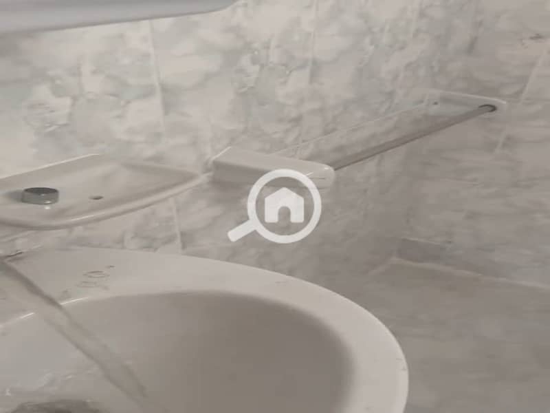 7 a684d51c-ad08-4b06-862d-79ebb9193d13. jpeg