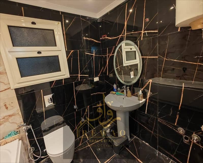 10 094fdbe0-35f7-436b-9aef-8077b8d87a78. png