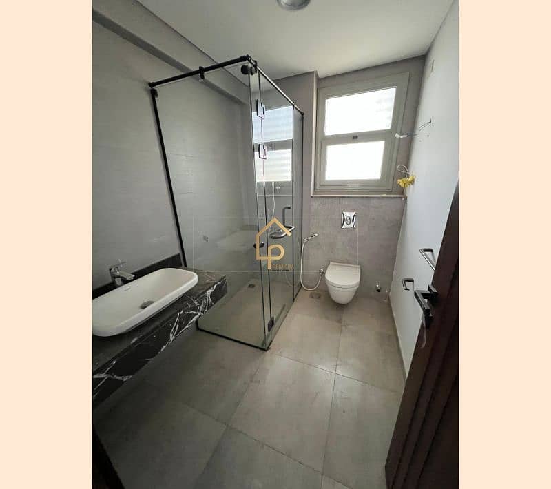 7 WhatsApp Image 2025-09-24 at 4.53. 14 PM. jpg