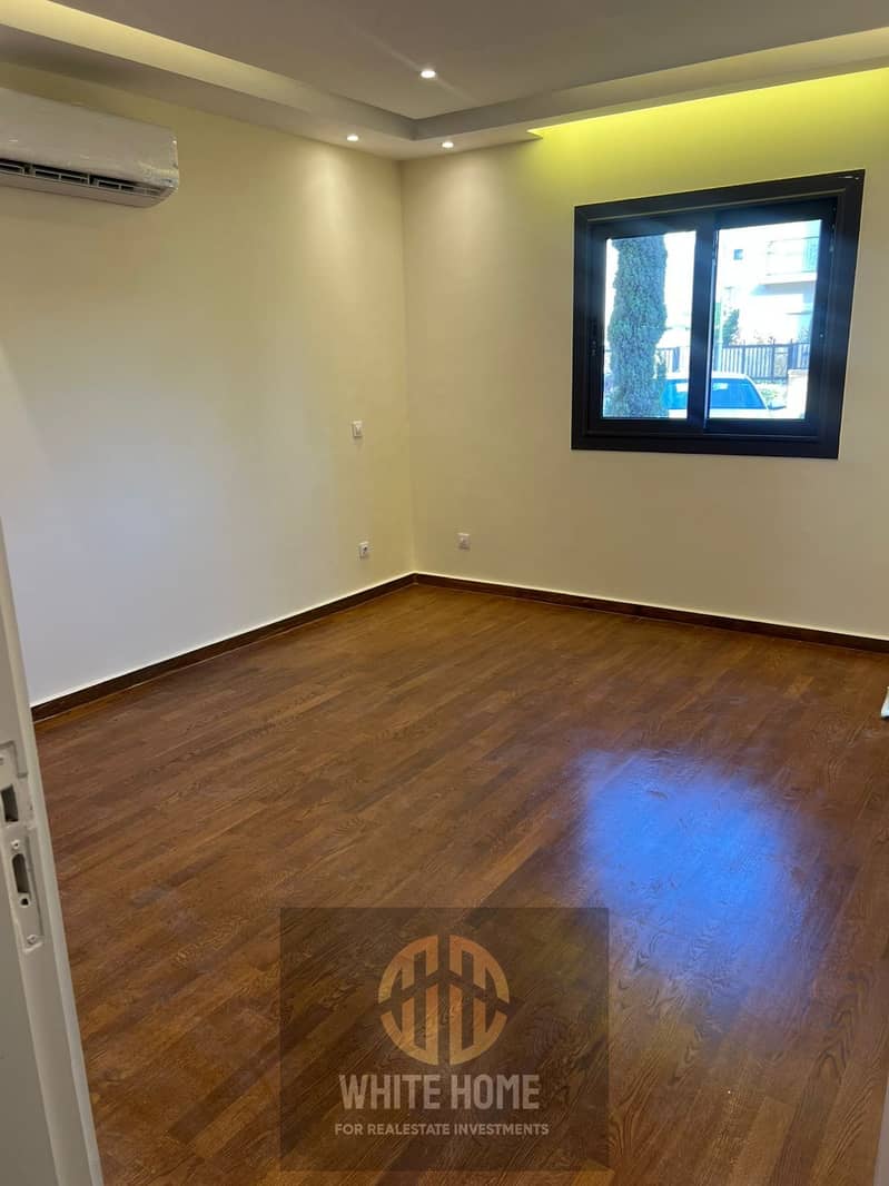 8 e76630af-9613-4bc9-a887-11911c04846f. jpeg