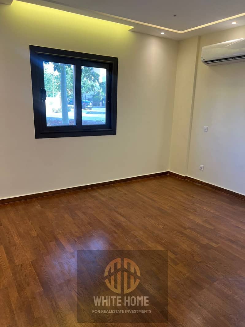 13 fbd15c3e-27f0-4914-a937-b88ef063baa1. jpeg