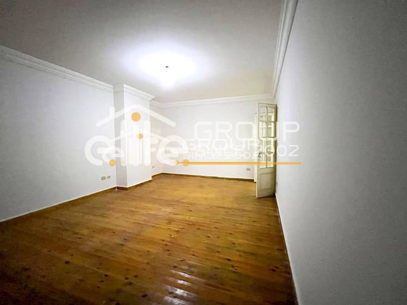 2 d04558f9-0ecb-420d-9d6d-2a15715d90aa. jpg