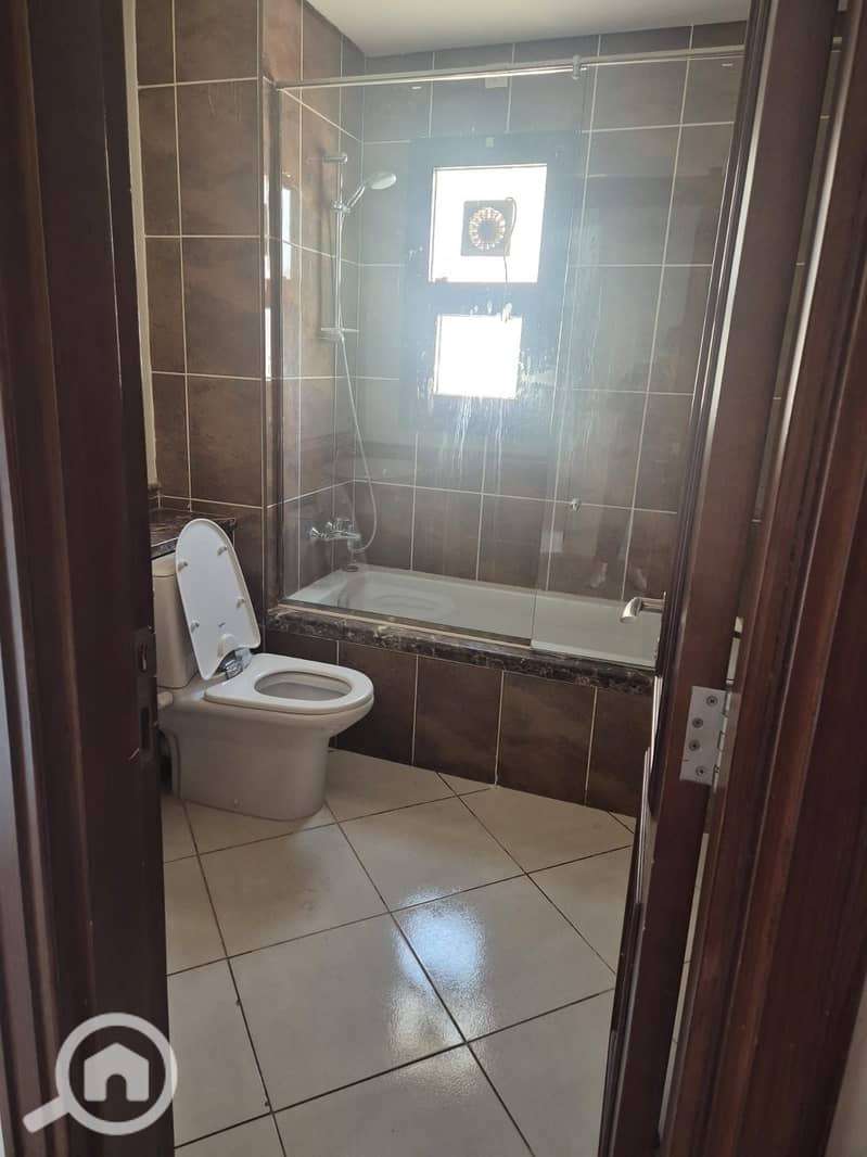 4 WhatsApp Image 2025-12-25 at 4.04. 35 PM. jpeg