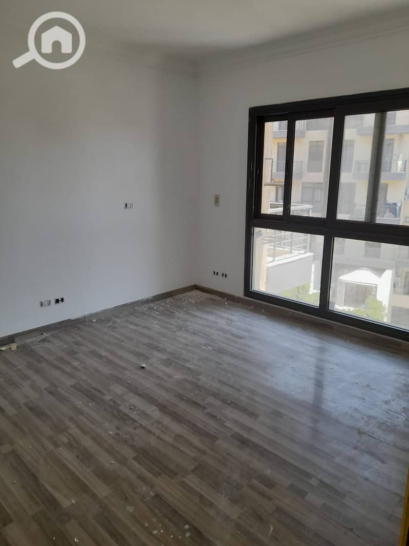 2 WhatsApp Image 2025-10-16 at 11.54. 55_8baf256a. jpg