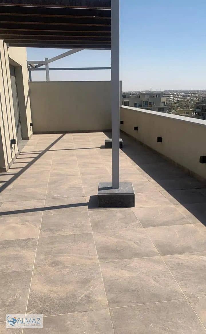 4 WhatsApp Image 2025-12-25 at 1.28. 20 PM (1). jpeg