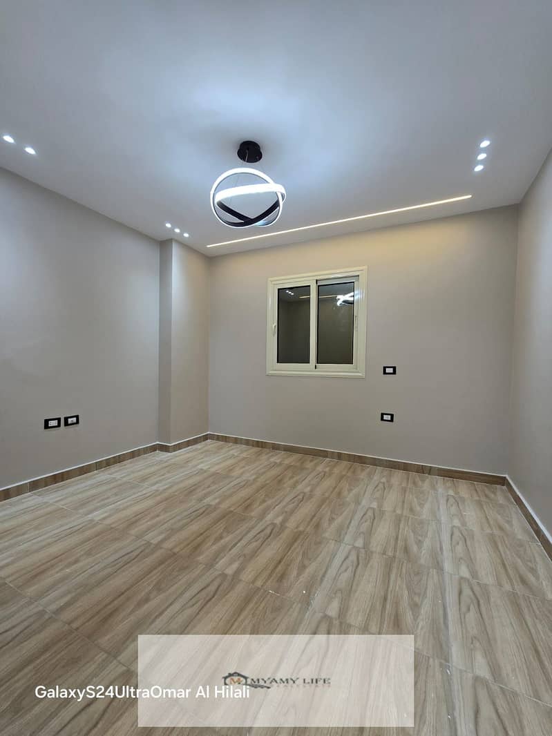 16 WhatsApp Image 2025-12-25 at 4.06. 43 PM (1). jpeg