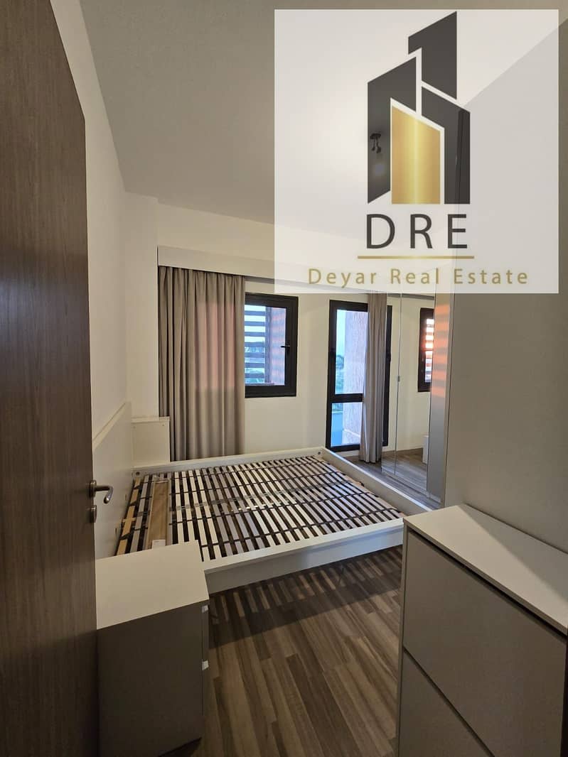 8 722af3cc-3e10-4584-abb4-ad7c5a4cc4c1. jpg