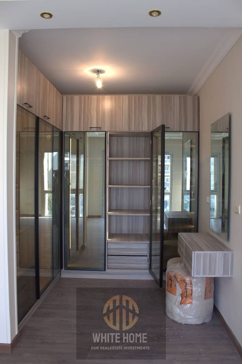 10 78f37a64-424d-4cd8-9076-67d336920633. jpeg