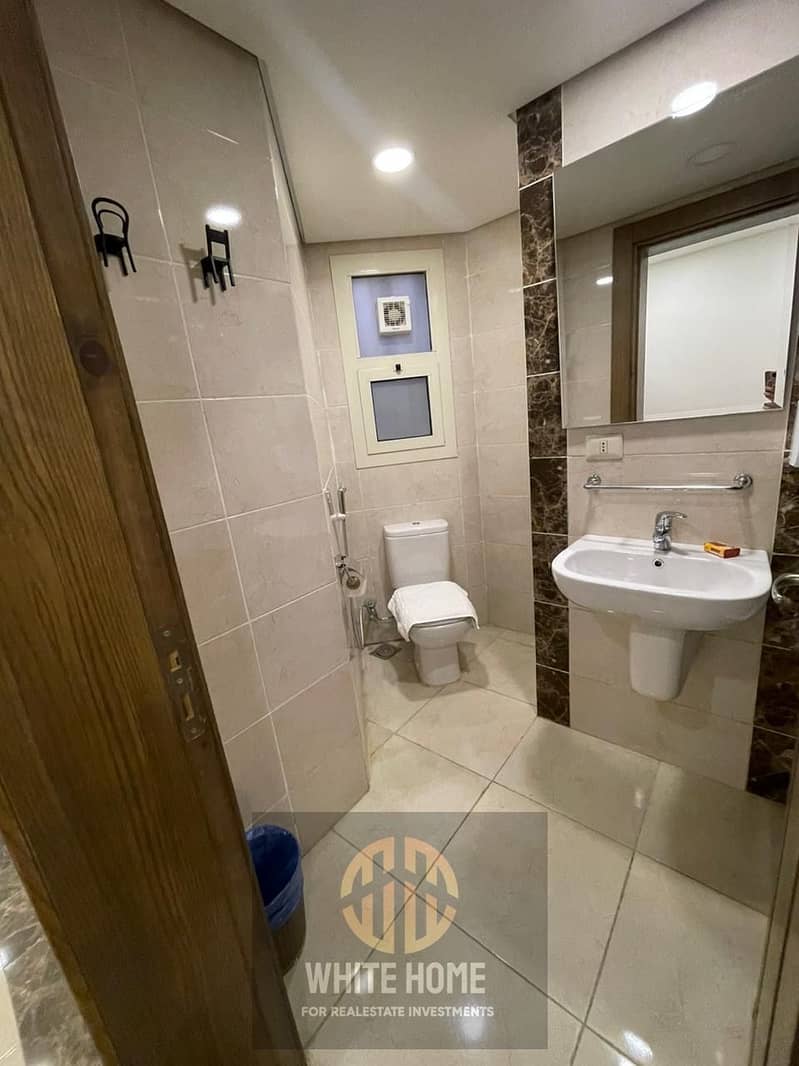 10 f024a5eb-adc3-4483-82b3-0ad228317455. jpeg