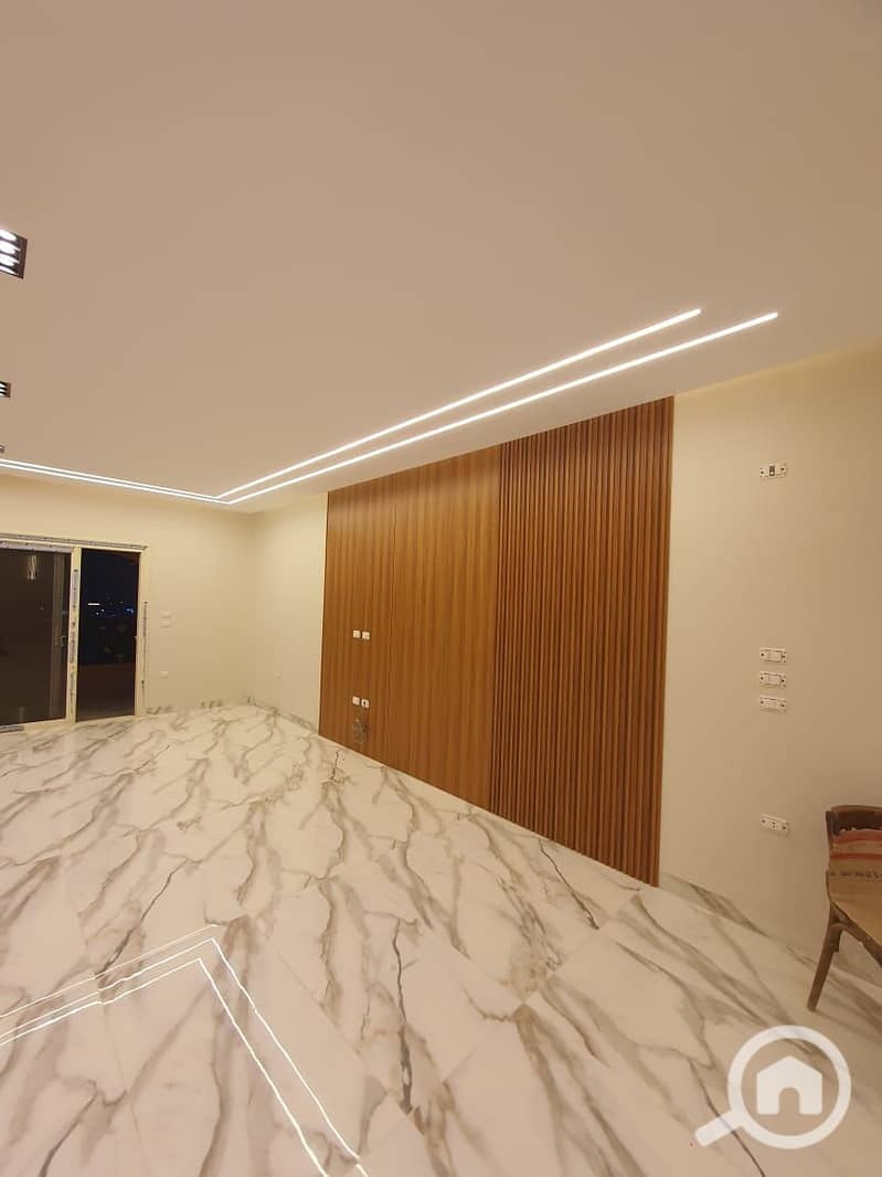 2 WhatsApp Image 2025-12-25 at 2.04. 28 PM (1). jpeg