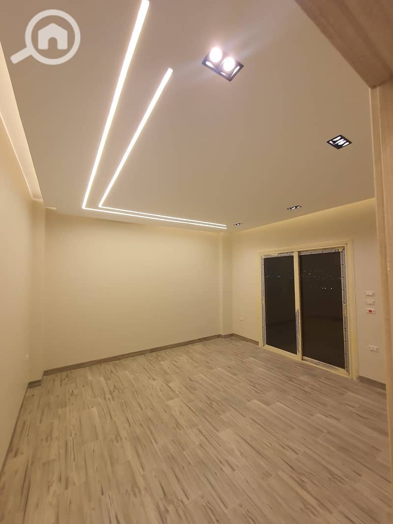 5 WhatsApp Image 2025-12-25 at 2.04. 27 PM. jpeg