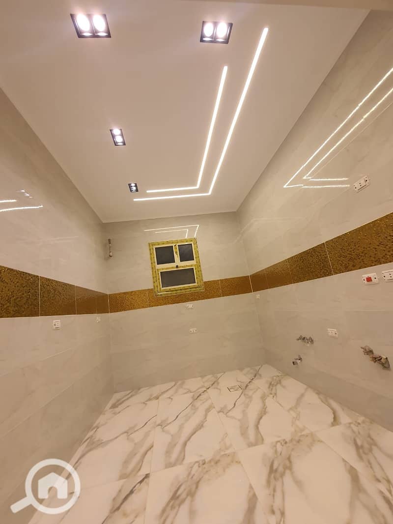 6 WhatsApp Image 2025-12-25 at 2.04. 27 PM (1). jpeg