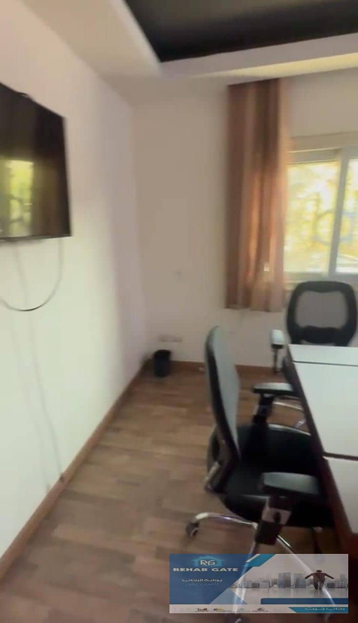 12 5644add4-6450-4bbc-91d9-705662558f49. jpg