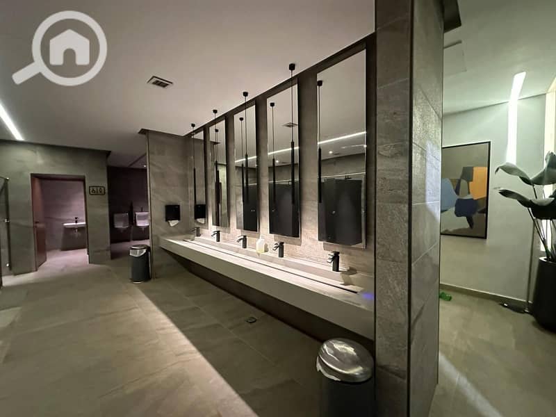 6 WhatsApp Image 2025-12-25 at 15.53. 13. jpeg