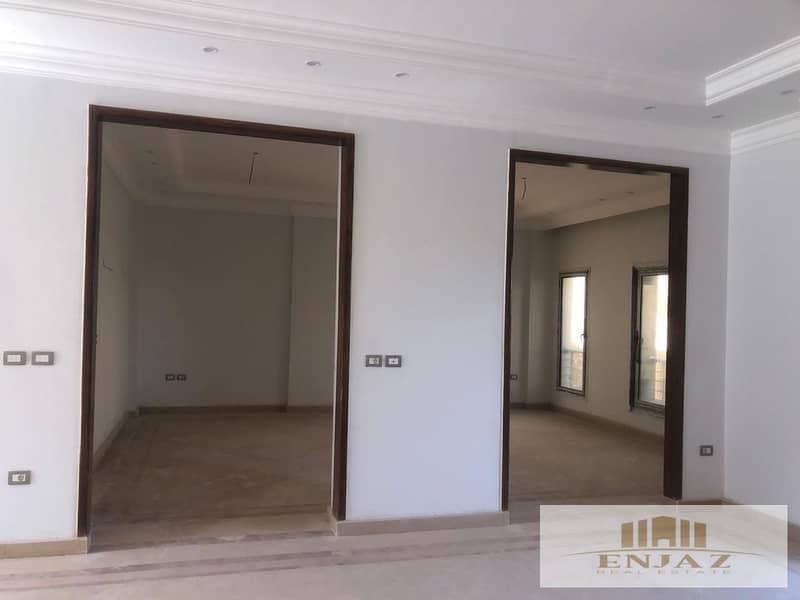 15 de4c8175-7600-46d7-84cd-eb3541a3b358. jpg