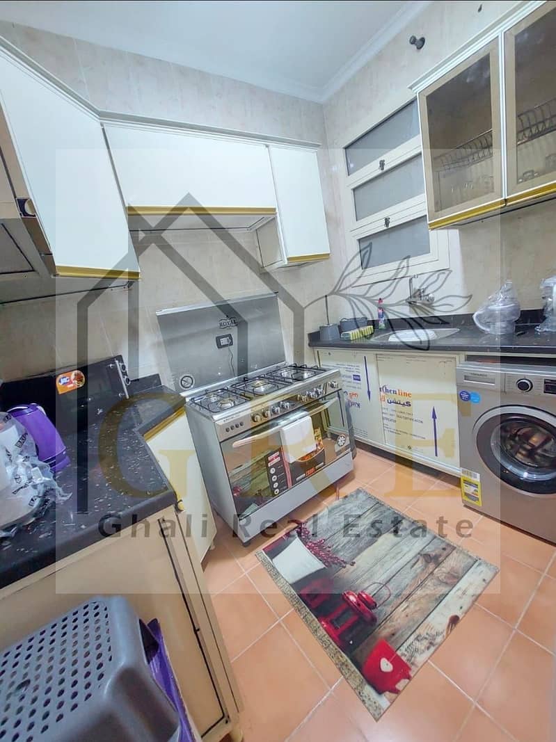 7 2111c149-34f5-43d7-a809-5cdecfa9c96b. jpg