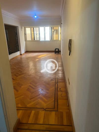 3 Bedroom Flat for Sale in Zezenia, Alexandria - WhatsApp Image 2025-12-21 at 6.34. 57 PM. jpeg